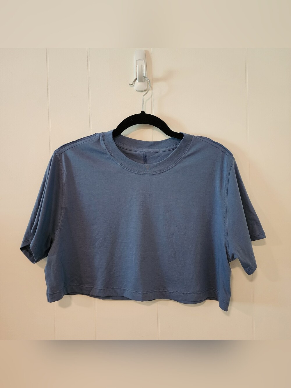 Lululemon All Yours Cropped Tee Size 4
